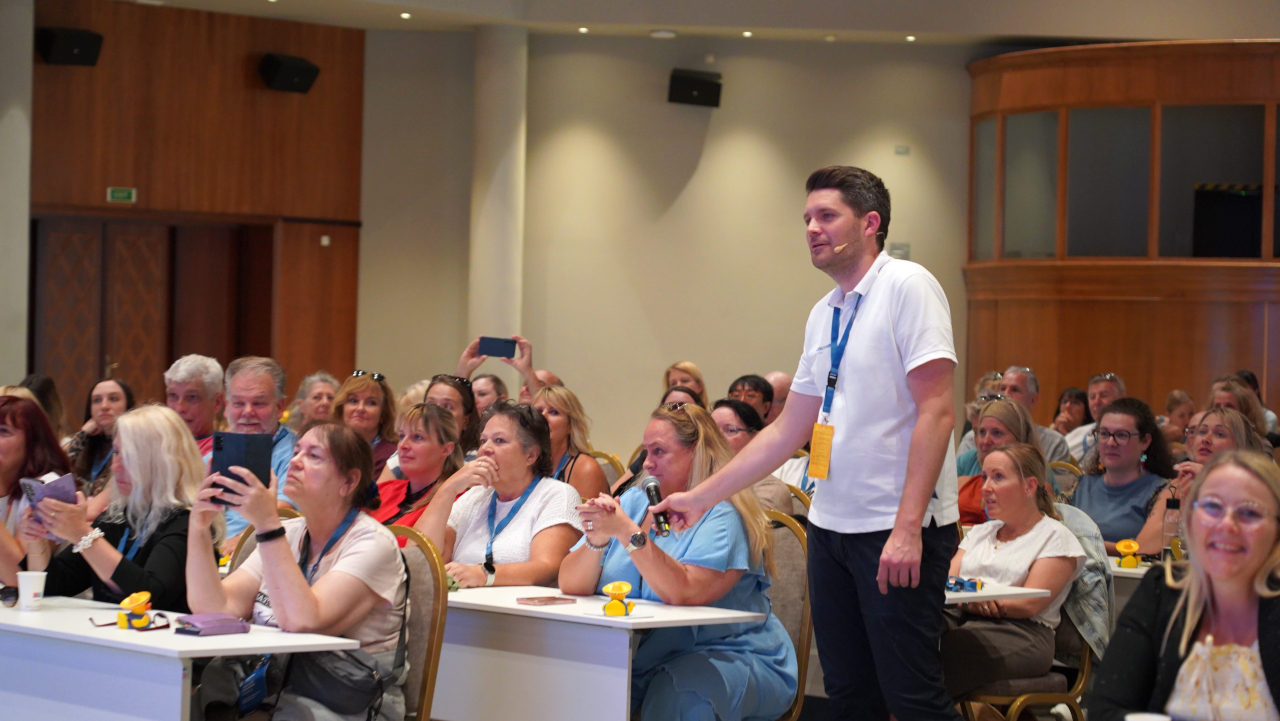 Rund 150 Reiseprofis kamen zur Premiere der Discover Counter-Impulse nach Andalusien. Neben Workshops und einer Reisemesse standen auch Ausflüge in die Gastgeberregion auf dem Programm. Fotos: Expipoint/Discover Airlines