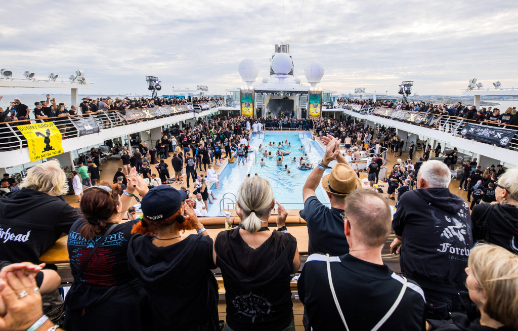 Full Metal Cruise rockt 2027 zweimal den Norden