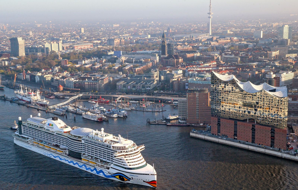 AIDA Cruises wird Classic Sponsor der Elbphilharmonie Hamburg