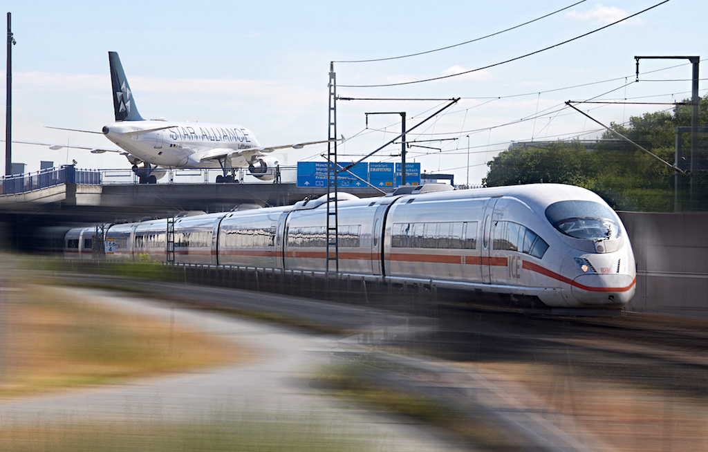 Bahn kooperiert mit 26 Fluggesellschaften