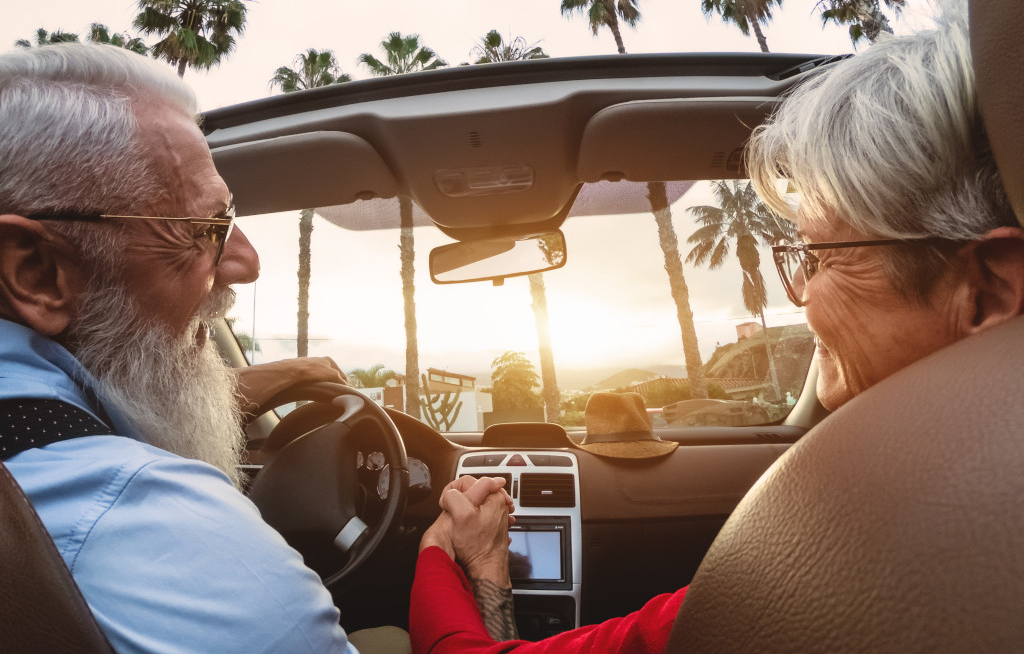 Sunny Cars nimmt Tempolimits im Ausland unter die Lupe