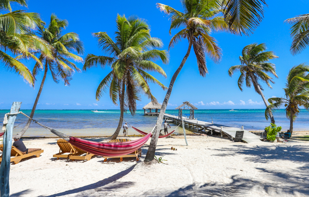 Belize ab Europa erstmals am selben Tag erreichbar