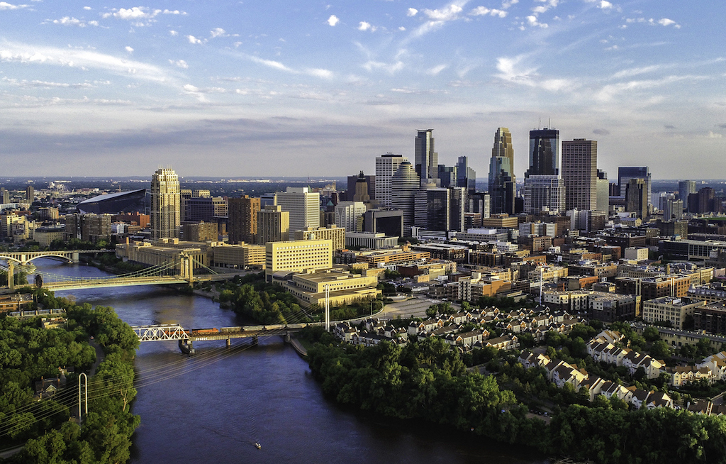 Discover übernimmt Minneapolis-Verbindung