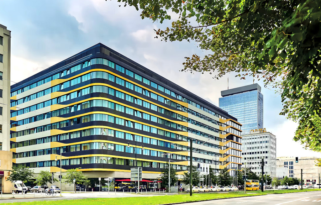 Leonardo übernimmt vier Revo-Hotels in Deutschland