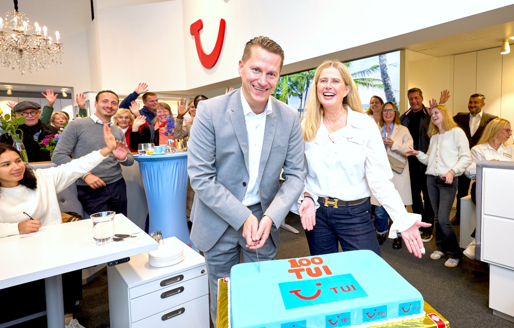 Bremer Traditions-Reisebüro feiert 100 Jahre Reiseberatung