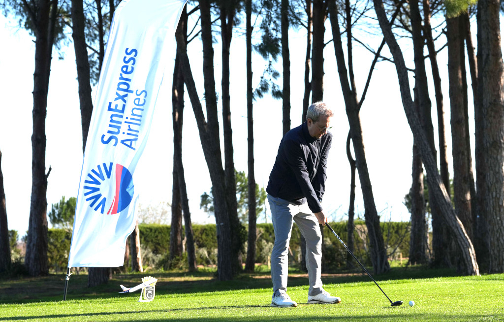 Sun Express lädt Touristiker 2026 wieder zum Golf Cup