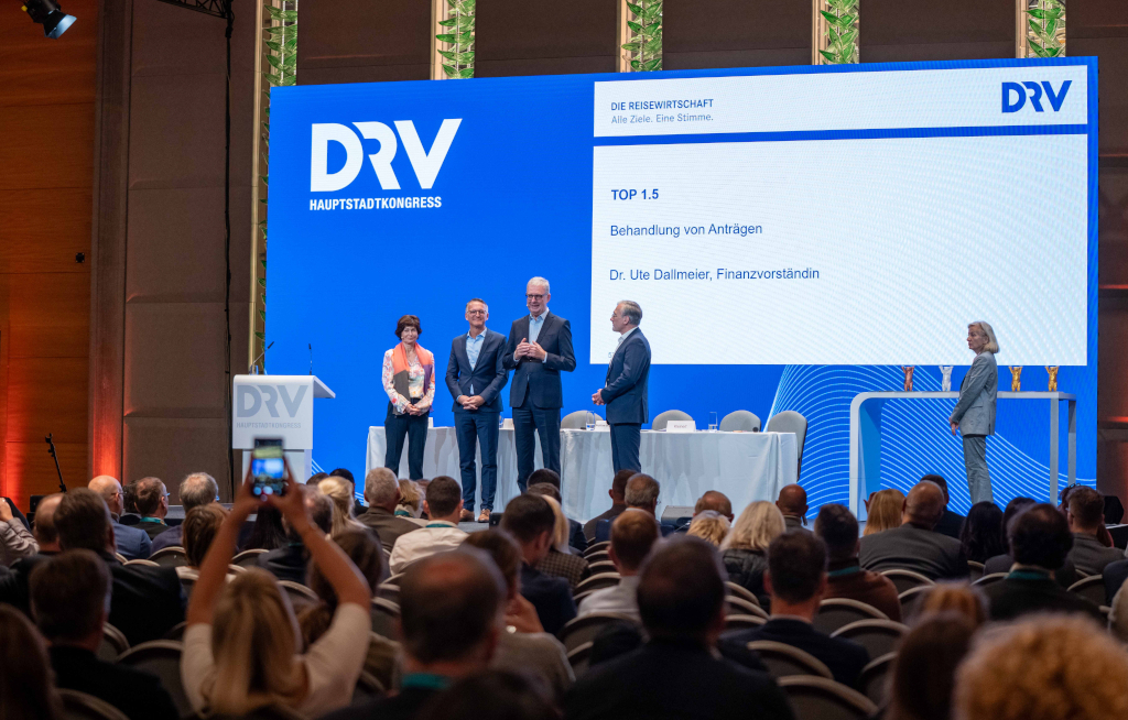 DRV ernennt Norbert Fiebig zum Ehrenpräsidenten