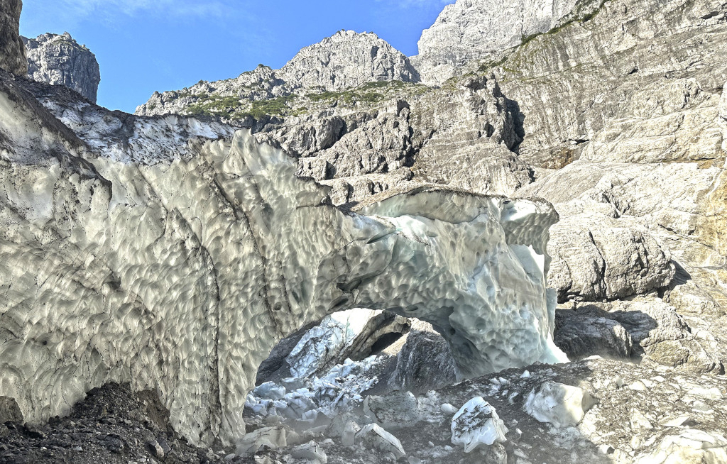 Eiskapelle am Watzmann kollabiert – Warnung vor alpinen Gefahren
