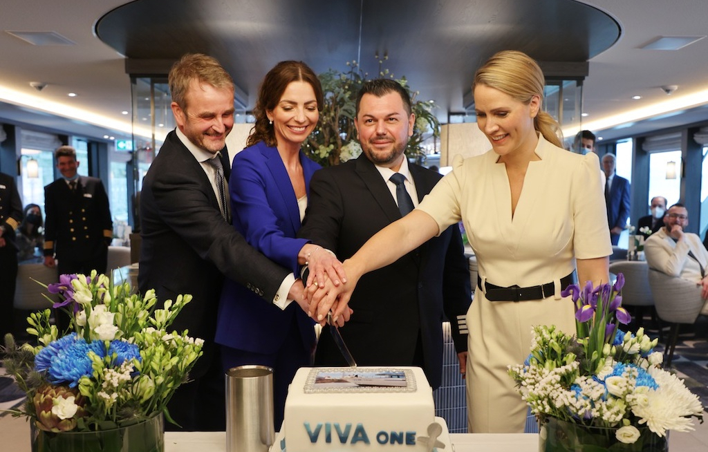 Viva One in Düsseldorf getauft