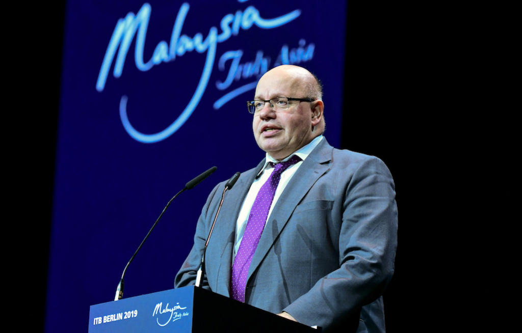 Politik-Prominenz stellt sich der Diskussion