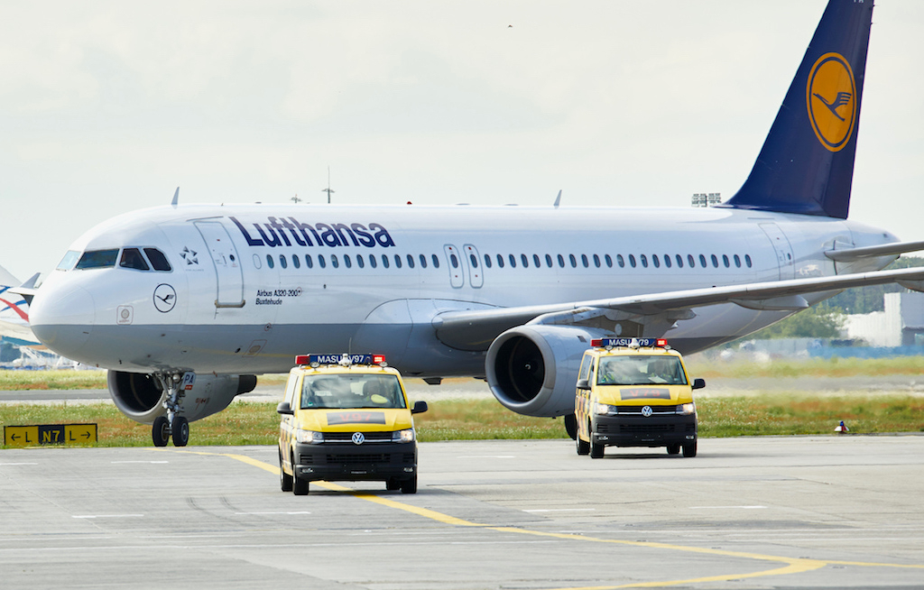 Lufthansa führt Covid-19-Versicherung ein
