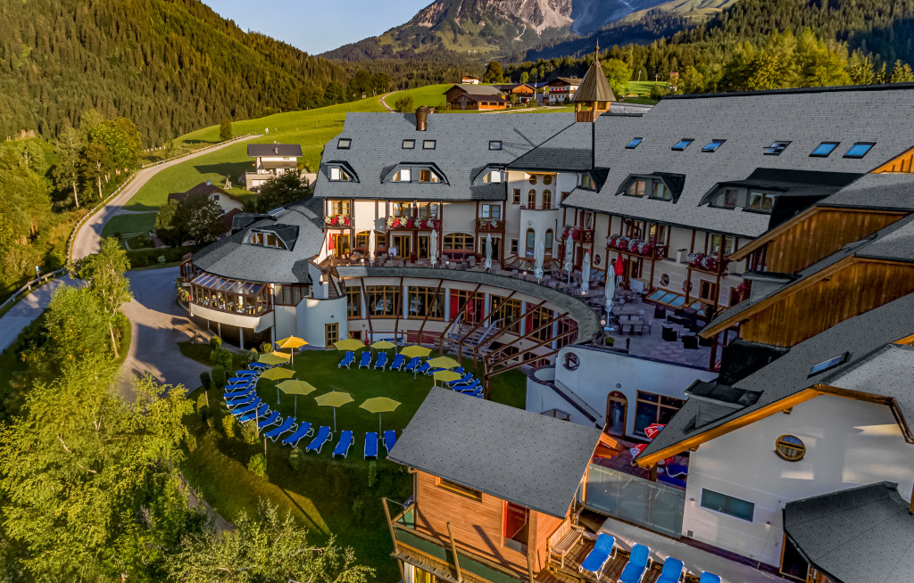 Aldiana bewirbt aktiven Herbsturlaub in Österreichs Bergen