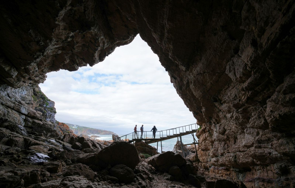 Die Sterkfontein Caves und weitere Höhlenjuwelen