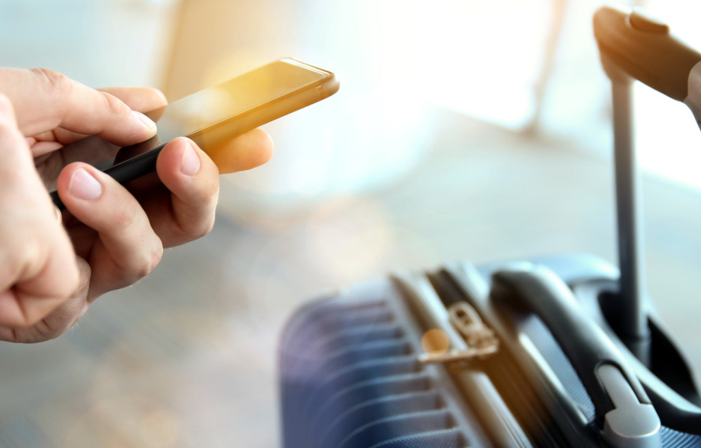 Schmetterling ergänzt GO4IT-Angebot um E-Sim-Voucher