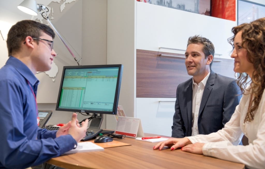 Reisebüro-Kunden sind zufriedener