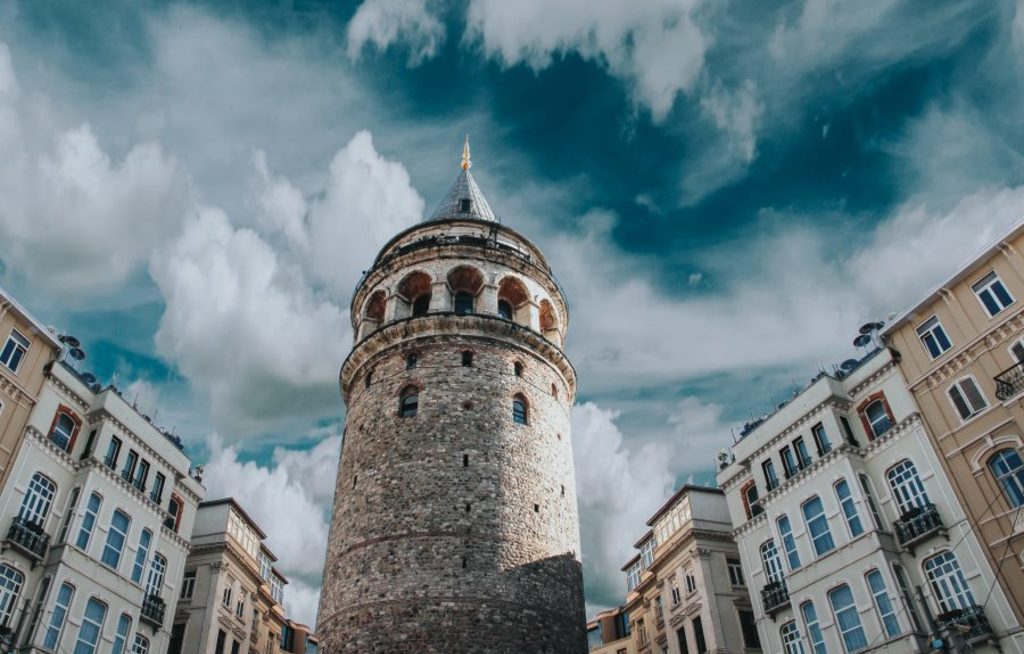 Türkei: Größere Menschenansammlungen meiden