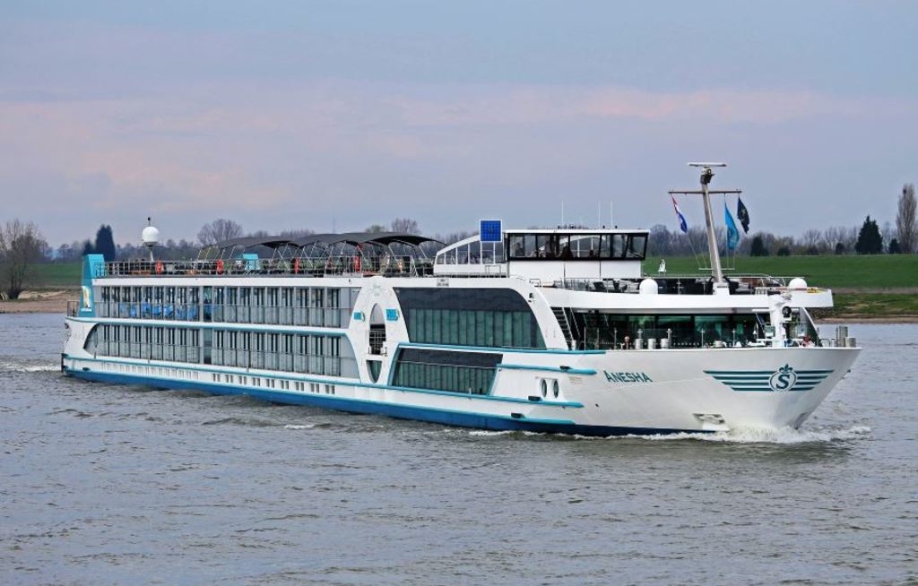 Phoenix Reisen bestellt neue Schiffe