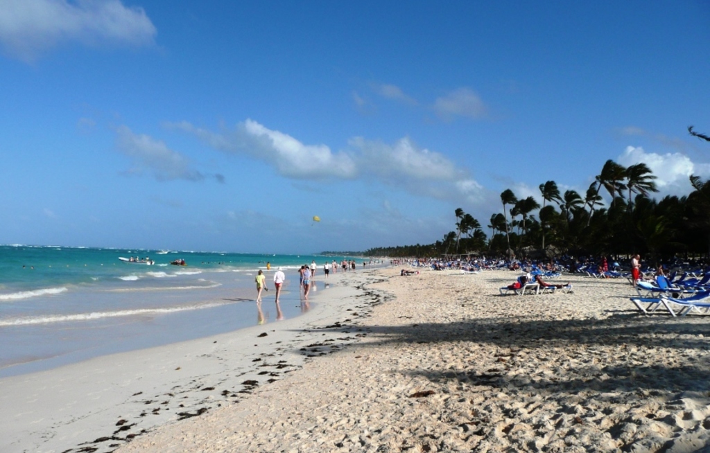 Schauinsland mit Vollcharter in die Domrep