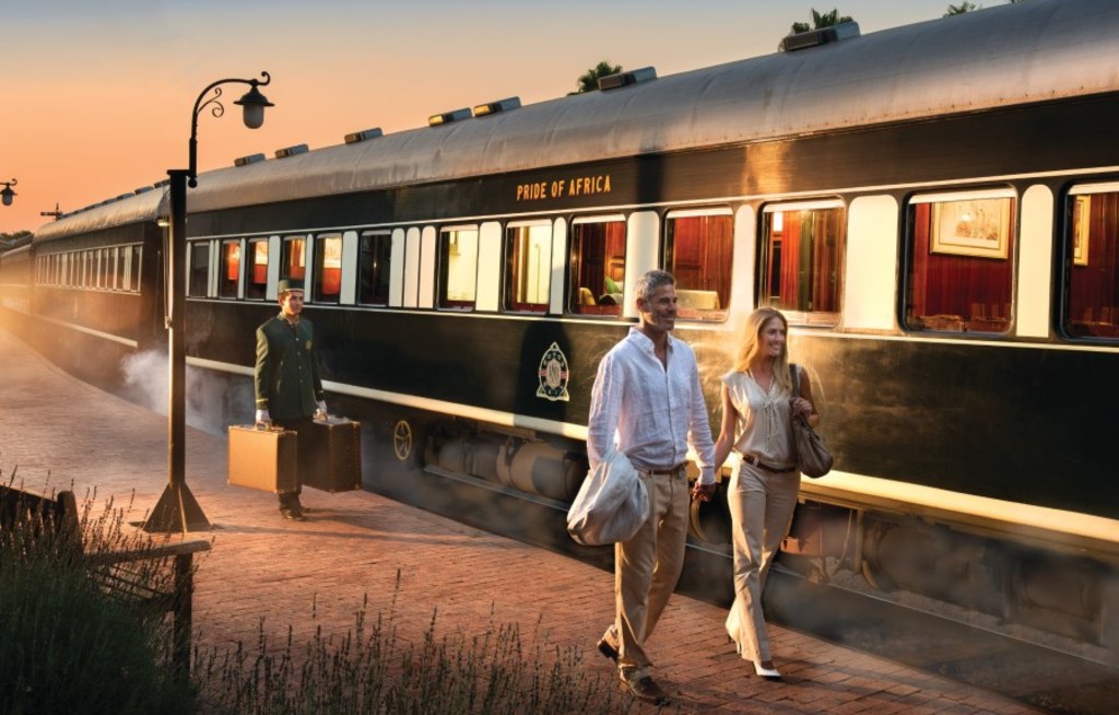 Neue Luxuszug-Reisen durch Afrika