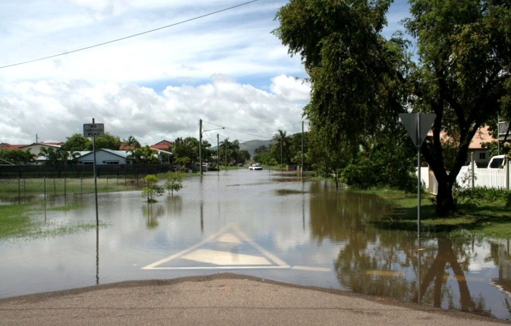 Queensland: Anweisungen der Behörden befolgen