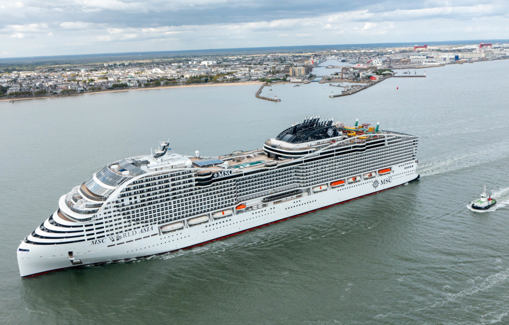 MSC World Asia besteht letzte Tests vor der Auslieferung