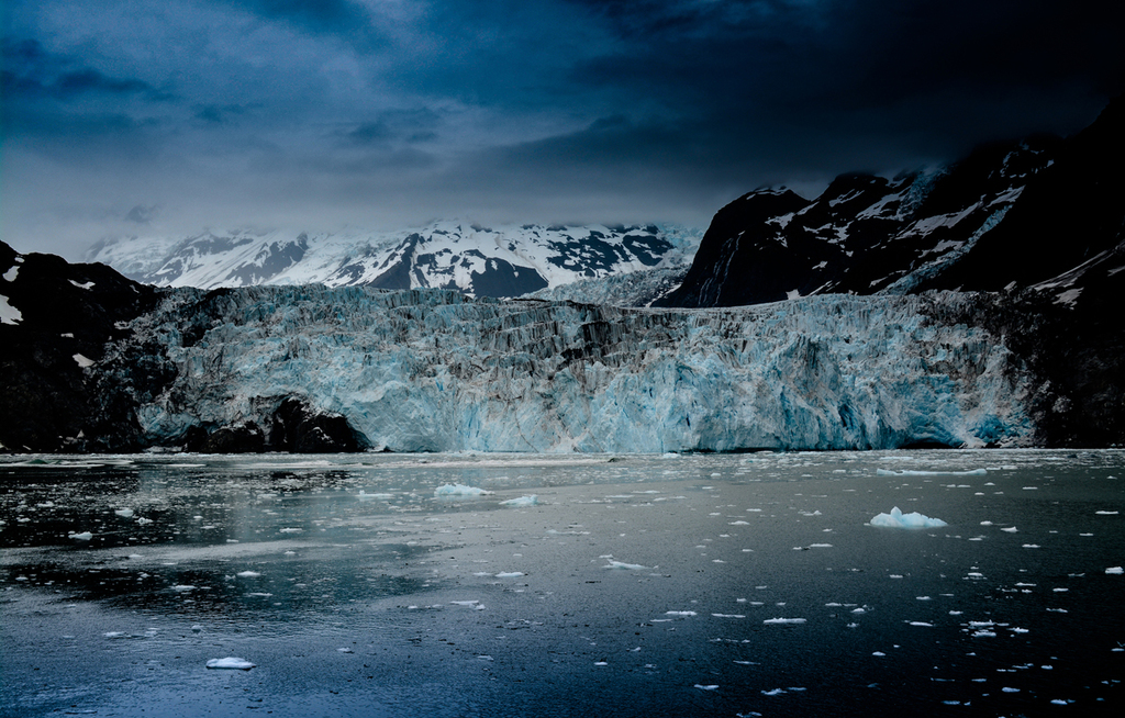 Erdbeben vor Alaska und auf Java