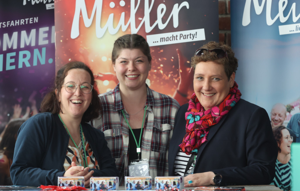 Müller-Touristik geht mit Katalog-News auf Info-Tour