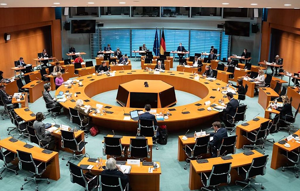 Kabinett verschiebt Corona-Beratung