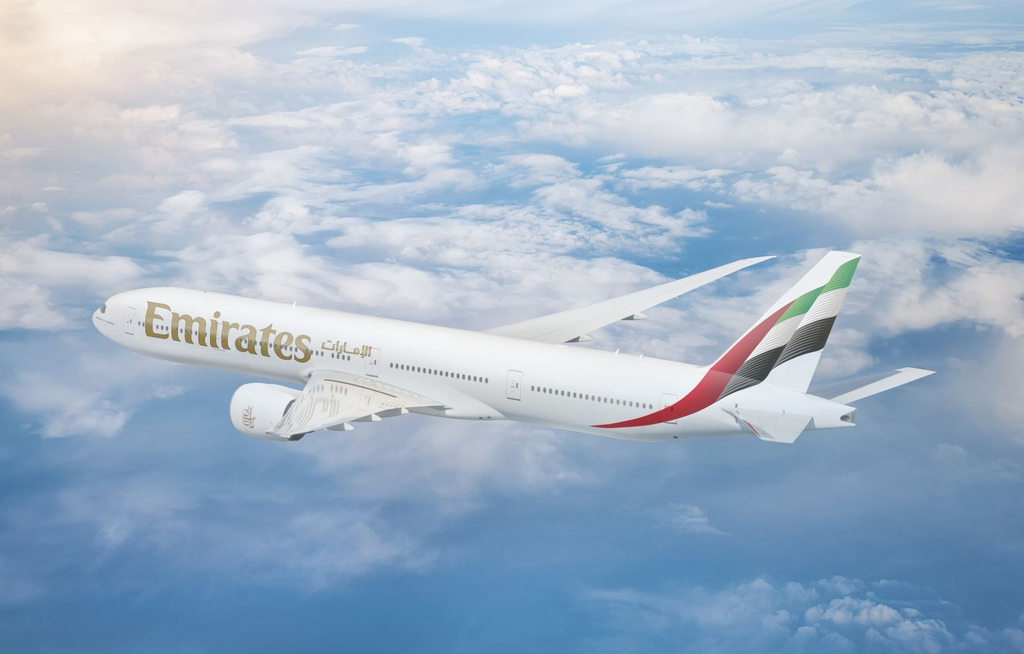 Emirates meistert regionale Turbulenzen – Flugbetrieb läuft wieder