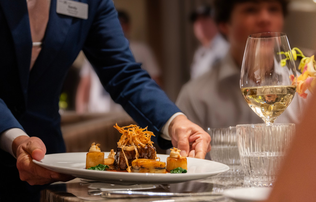 Celebrity Xcel erhält fünf Forbes Sterne für Restaurant Le Voyage