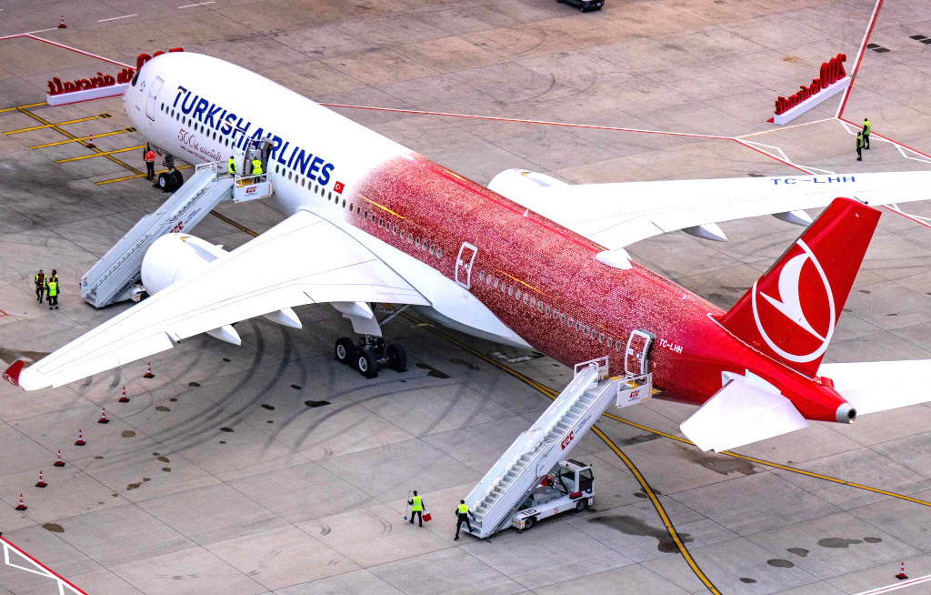 Turkish Airlines feiert Flottenmeilenstein mit Sonderlackierung