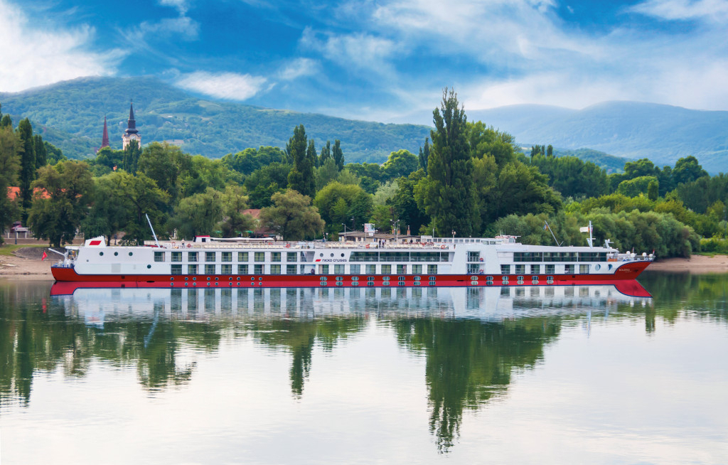 Nicko kombiniert Donau-Kreuzfahrt mit fünf Wanderungen