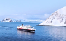 Hurtigruten richtet Festtage mit norwegischem Charme aus