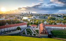 Bahnreisende erreichen Vilnius jetzt einfacher über Warschau