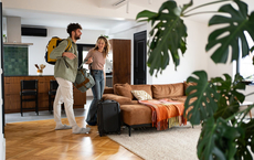 Skyscanner benennt Hotels in „Unterkünfte“ um