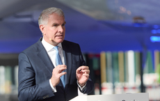 Lufthansa fliegt im Jubiläumsjahr auf Rekordkurs