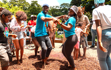 Tobago lebt seine Traditionen im Alltag – und lädt Gäste zum Mitmachen ein