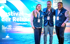 Reisebüro Stiefvater weckt Fernweh beim Festival der Reisen