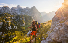 Wikinger schult zu organisierten Alpenüberquerungen