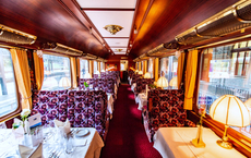 Lernidee schickt Expedienten mit Nostalgiezug in die Schweiz