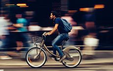 Einladung zu E-Bike-Touren in acht Städten