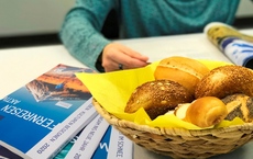 Wikinger veranstaltet Frühstücksseminare