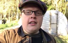 Angelo Kelly wirbt für Reisebüro-Buchung