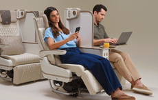 Emirates rüstet Premium Economy mit Sichtschutz auf