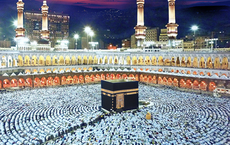 Medina ist wieder über Abu Dhabi erreichbar