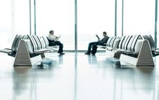 Fluglotsen beteiligen sich an Generalstreik