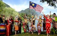 Sarawak stellt neue Erlebnisangebote für Borneo-Reisen vor