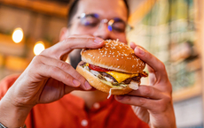 Universal serviert Reiseprofis Themenpark-News und Burger