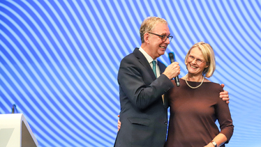 Fiebig erhält Ehrenpreis – „Zu viel Weihrauch schwärzt den Heiligen“