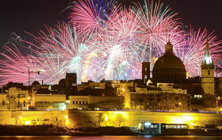 Malta lockt mit Feuerwerk-Festival
